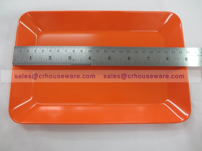 จานสีเหลี่ยม 5.5*9 นิ้ว P686-9