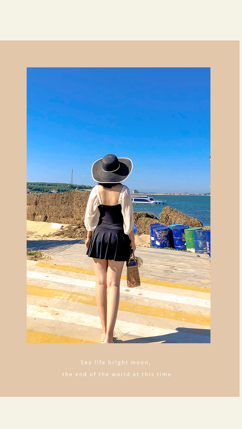 ชุดว่ายน้ำคนอ้วนเซต 2 ชิ้น 4xl รอบอก36-40ค่ัพ B รอบเอว32-38สะโพก 38-44นิ้ว กระโปรงยาว 13 นิ้วค่ะงานสวย แบบดี ผ้าดีมากๆค่ะ