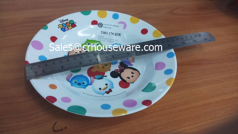 จานทรงลึก9นิ้ว ลายTSUMSUM