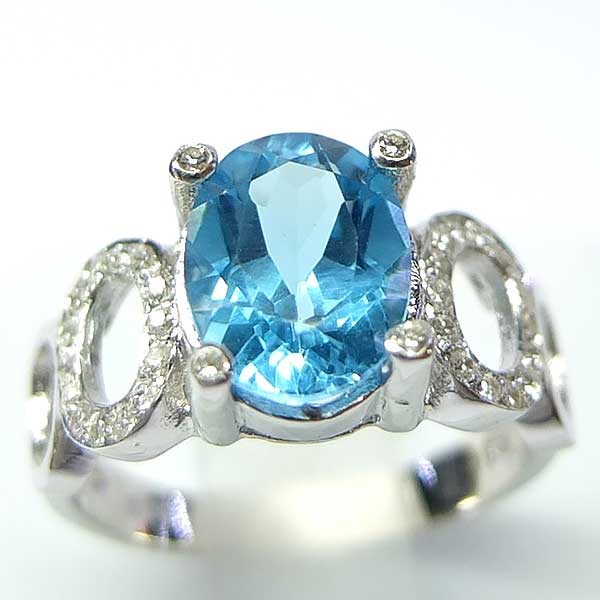 แหวนเงินแท้ราคาถูกชุบทองคำขาว สวิสบลูโทปาซแท้ 2.25 กะรัต เพชรCZ 0.224 กะรัต งานประณีตสวยงาม สั่งผลิตค่ะ