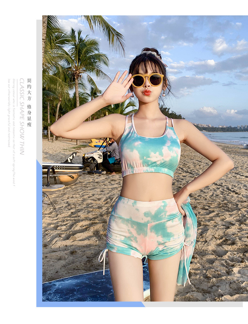 ชุดว่ายน้ำเซต 3 ขิ้น รอบอก 34-39 รอบเอว 28-33 สะโพก 40-46 นิ้วเสื้อตัวนอก 48 รอบวงแขน 18 กางเกงยาว 12 นิ้วค่ะ