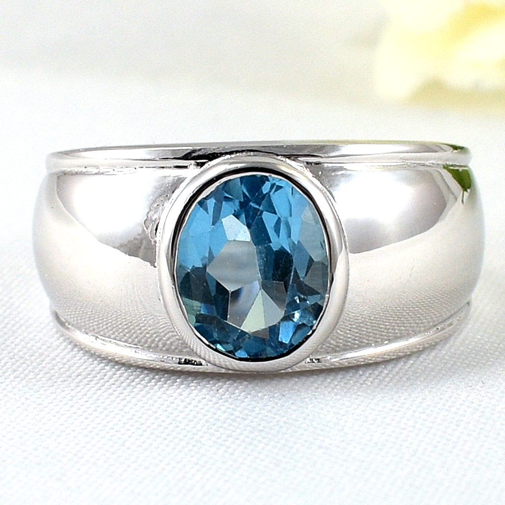 แหวนเงินแท้ราคาถูกชุบทองคำขาว สวิสบลูโทปาซแท้ 2.25 กะรัต งานประณีตสวยงาม สั่งผลิตค่ะ