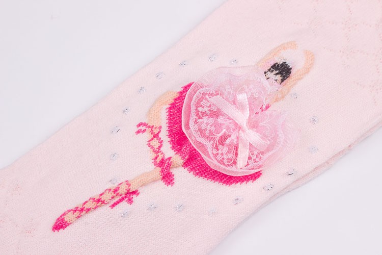 F - ถุงน่องเด็ก สีขาว ปักลายการตูน