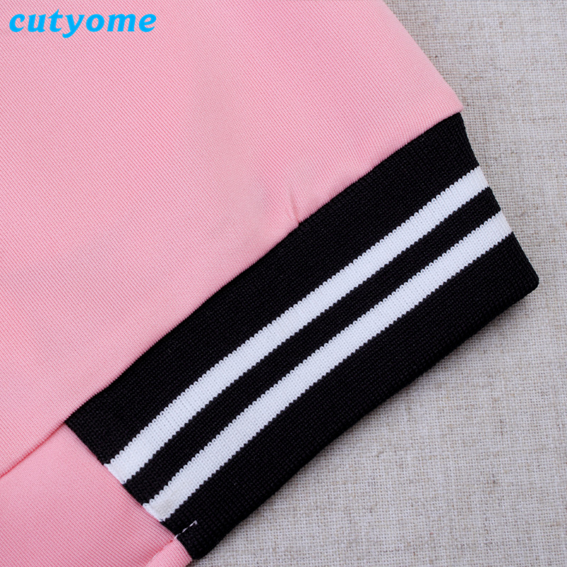 กันหนาว แจ็คเก็ต สีชมพู แขนลายดอก