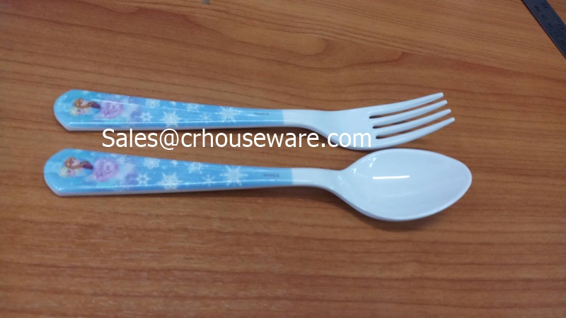 ช้อน-ส้อมใหญ่ ลายโฟรเซนวินเทอร์ SP/F2358