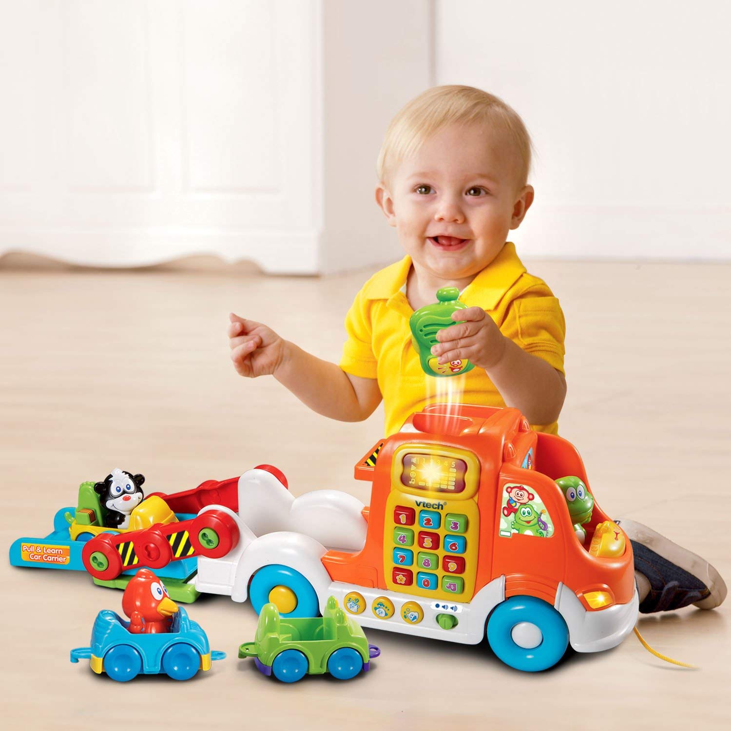 รถจูง VTech Pull & Learn Car Carrier