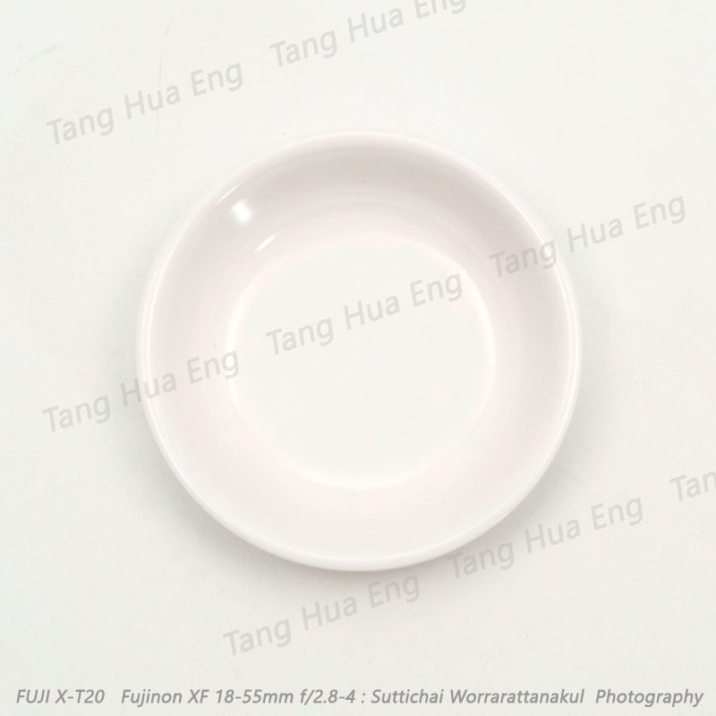 ถ้วยน้ำจิ้ม 945-3 ขนาด 3 นิ้ว ตรายูนิก้า สีครีมขาว ( ทรงทาซาบ้า )/สีฟ้า