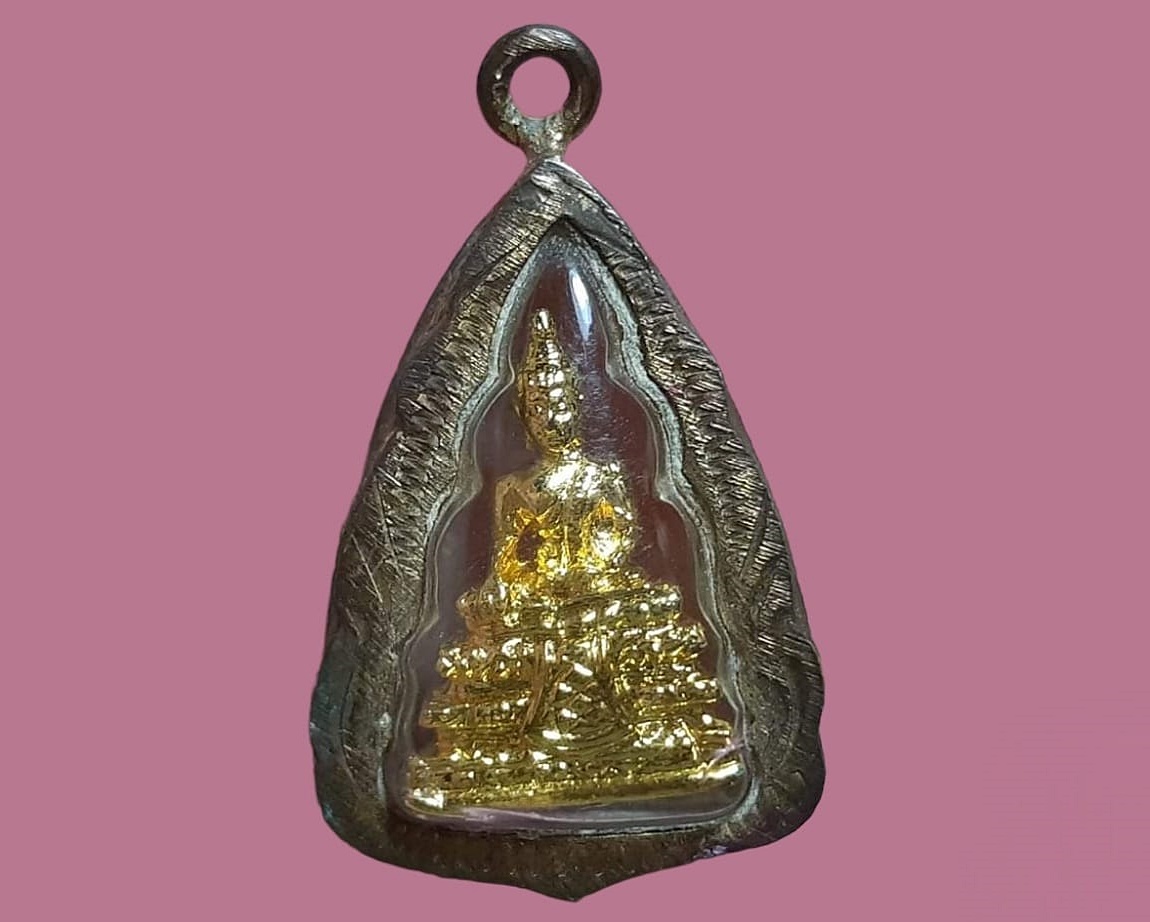รูปเหมือน หลวงพ่อพระใส วัดโพธิ์ชัย เลี่ยมไมครอน