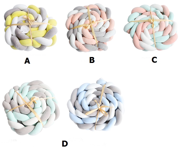 หมอนเกลียว Knot Pillow