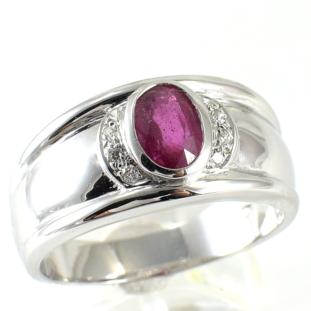 แหวนเงินแท้ราคาถูกชุบทองคำขาว พลอยแท้ทับทิม 0.95 กะรัต เพชรCZ 0.08 กะรัต งานประณีตสวยงาม สั่งผลิตค่ะ