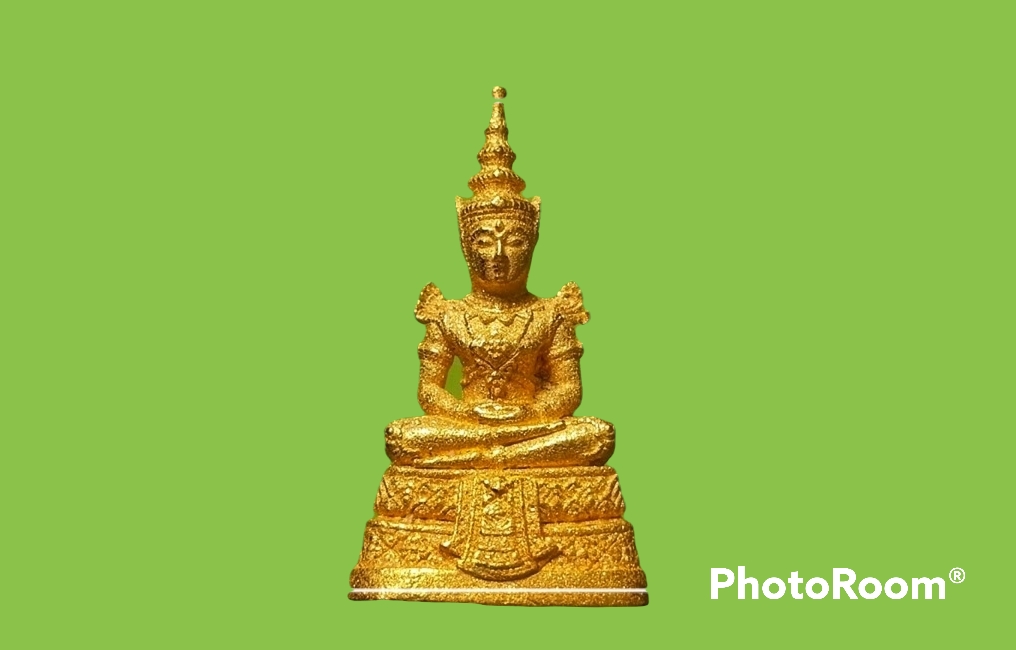 พระแก้วมรกต วัดพระศรีรัตนศาสดาราม กรุงเทพมหานคร กรมสรรพสามิต เนื้อทองคำพ่นทราย