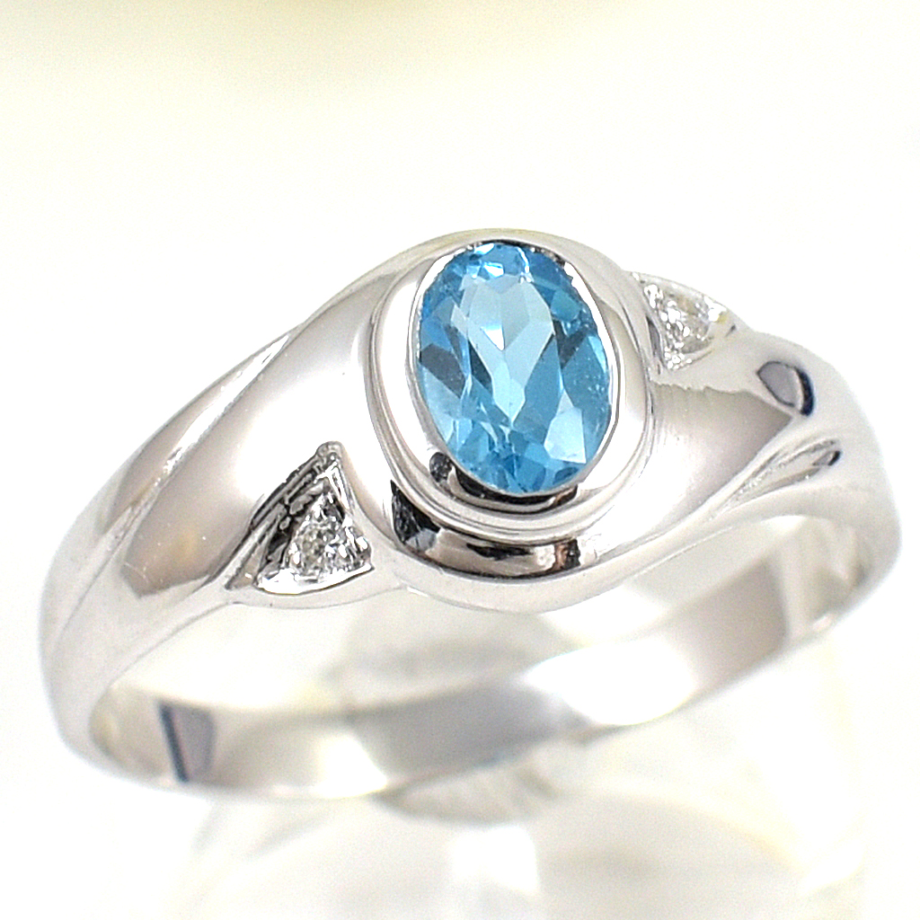 แหวนเงินแท้ราคาถูกชุบทองคำขาว สวิสบลูโทปาซแท้ 0.65 กะรัต เพชรCZ 0.014 กะรัต งานประณีตสวยงาม สั่งผลิตค่ะ