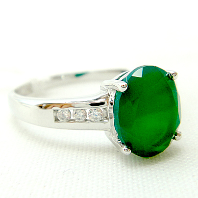 แหวนเงินแท้ราคาถูกชุบทองคำขาว พลอยแท้กรีนอะเกท 1.80 กะรัต เพชรCZ 0.08 กะรัต งานประณีตสวยงาม สั่งผลิตค่ะ