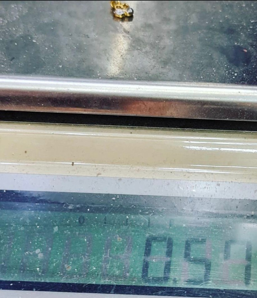 พร้อมส่งและสั่งผลิตจี้เพชรหงส์คู่ ใส่เที่ยว ออกงาน ทองคำ 9K เพชรเกสรแท้ 0.02 กะรัต 2 เม็ด ไม่รวมสร้อย ราคาถูกมาก ส่งฟรี