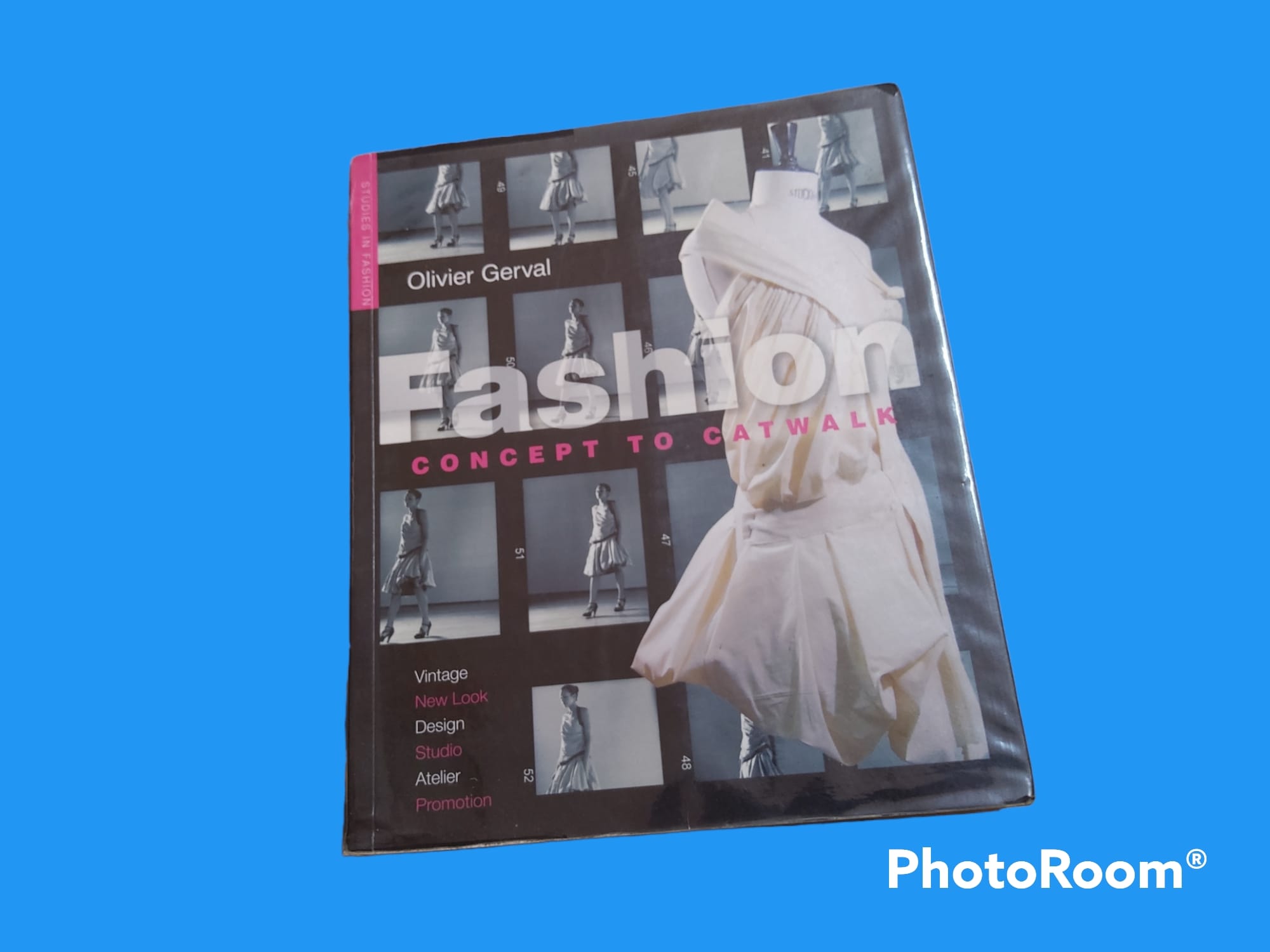 หนังสือแฟชั่น FASHION CONCEPT TO CATWALK