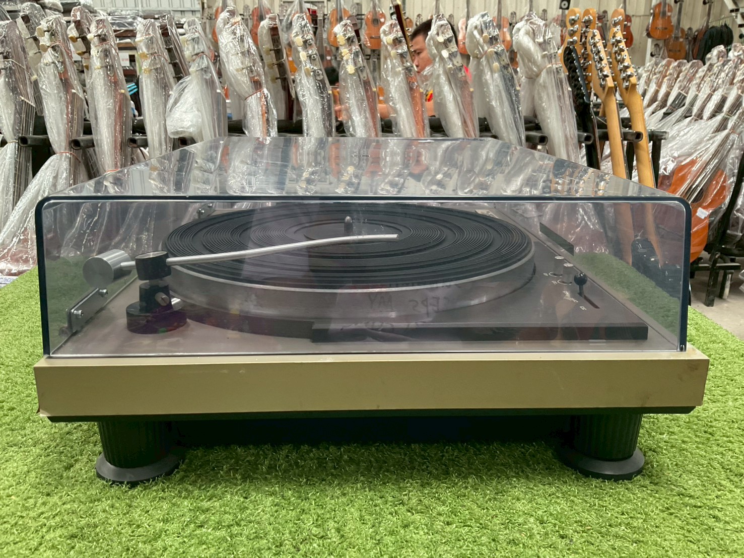 เครื่องเล่นแผ่นเสียง Technics : SL-55