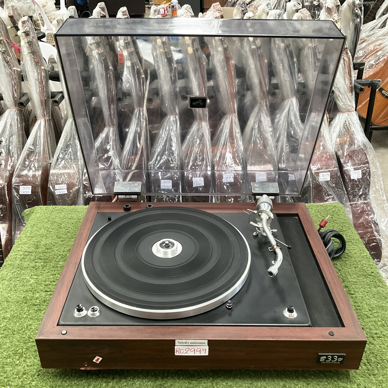 เครื่องเล่นแผ่นเสียง VICTOR : JL-B33H