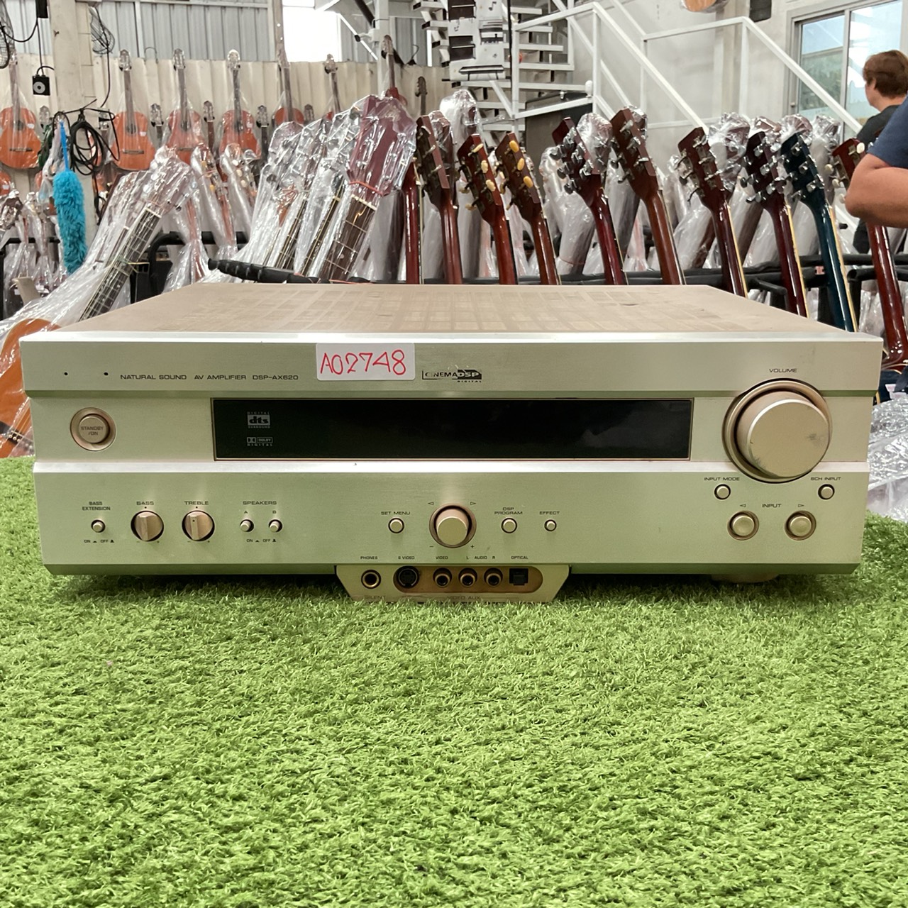 เครื่องขยายเสียง YAMAHA : DSP-AX620