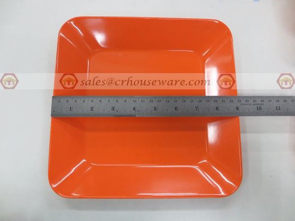 จานสี่เหลี่ยม 9 นิ้ว สีส้ม 017-P666-9