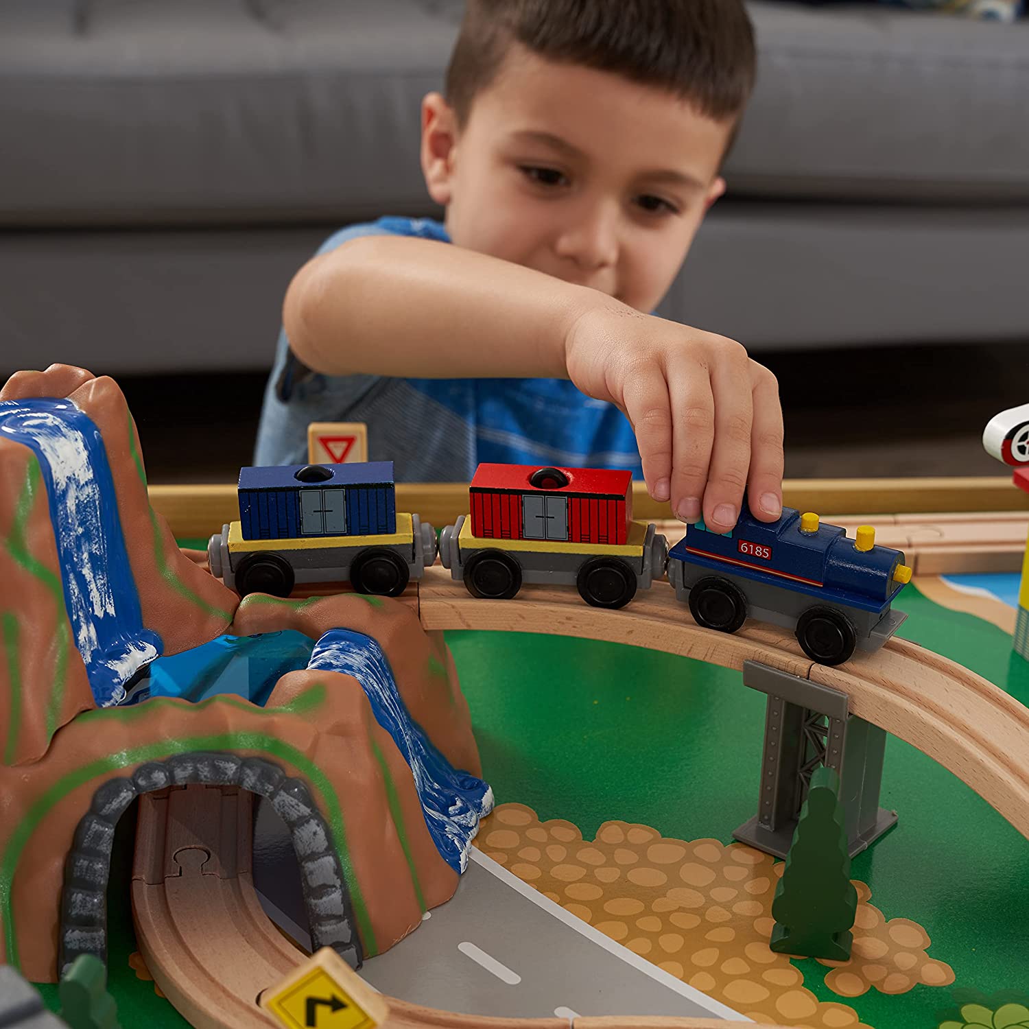 KitKraft Waterfall Mountain Train Set & Table with 120 accessories