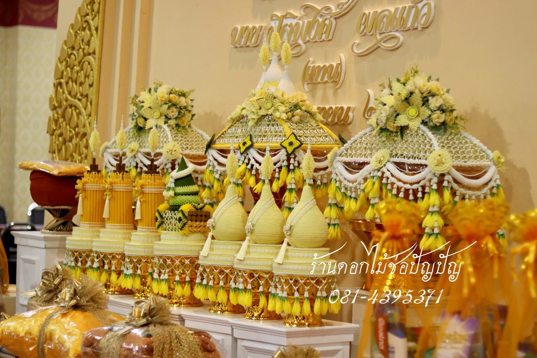 เครื่องบวชดอกไม้ประดิษฐ์+ฉากวางเครื่องบวช