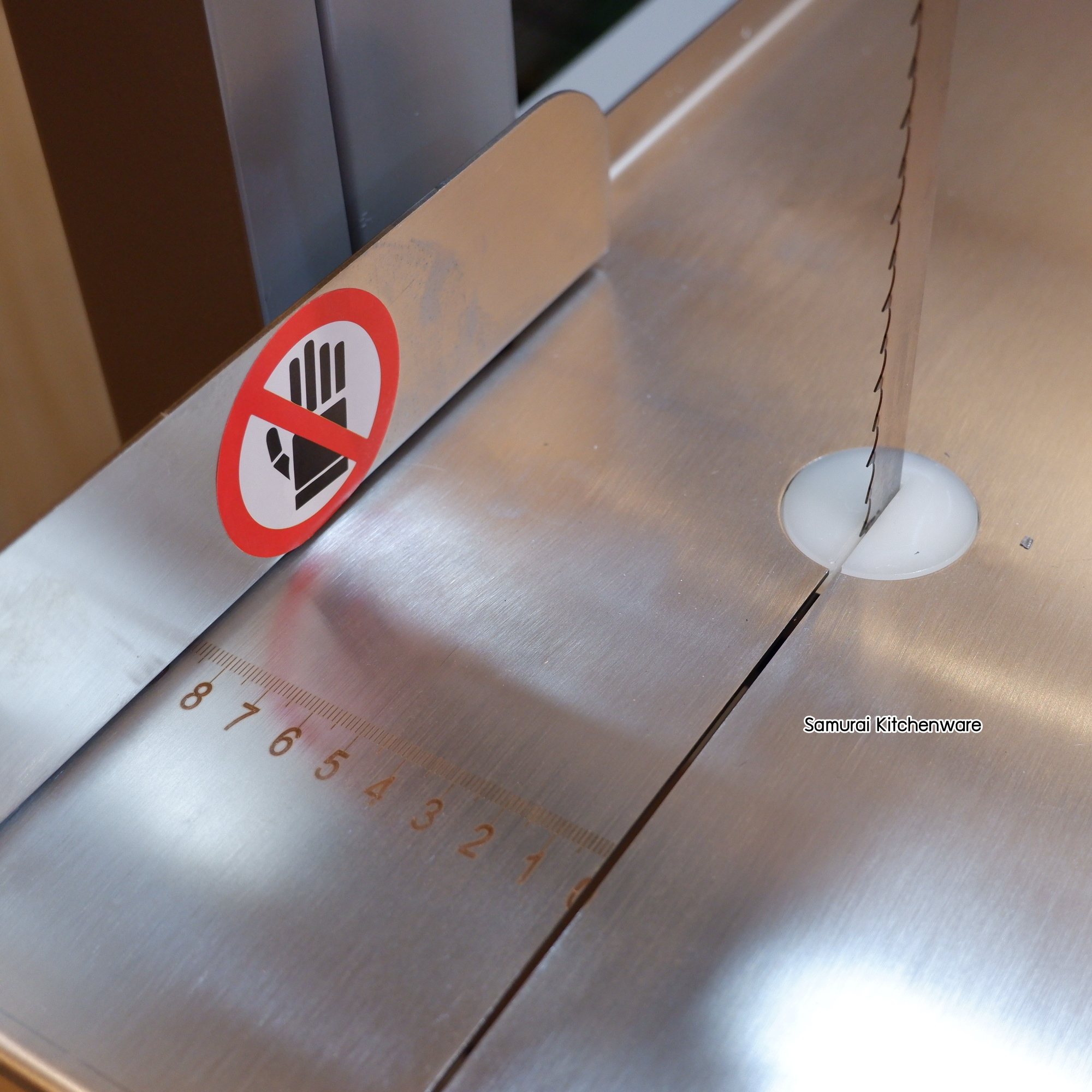 เครื่องตัดกระดูก รุ่น BONE-101