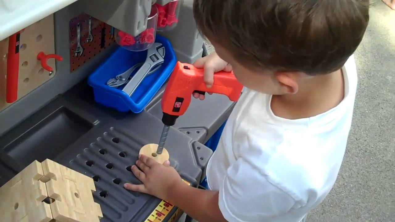 ชุดช่างขนาดใหญ่ Step2 Deluxe Workshop