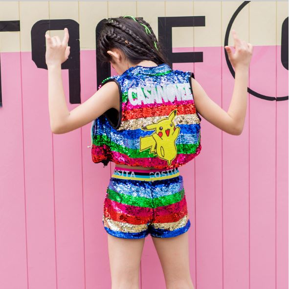 ชุดเต้น ชุดการแสดง เซ็ตแขนกุด ปักเลื่อม ลายตุ๊กตา สีรุ้ง