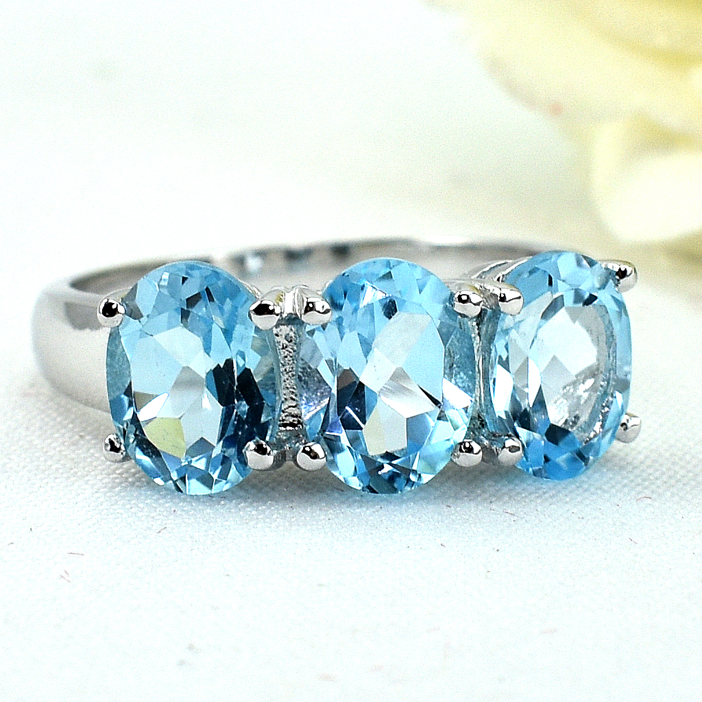 แหวนเงินแท้ราคาถูกชุบทองคำขาว สกายบลูโทปาซแท้ 5.25 กะรัต งานประณีตสวยงาม สั่งผลิตค่ะ