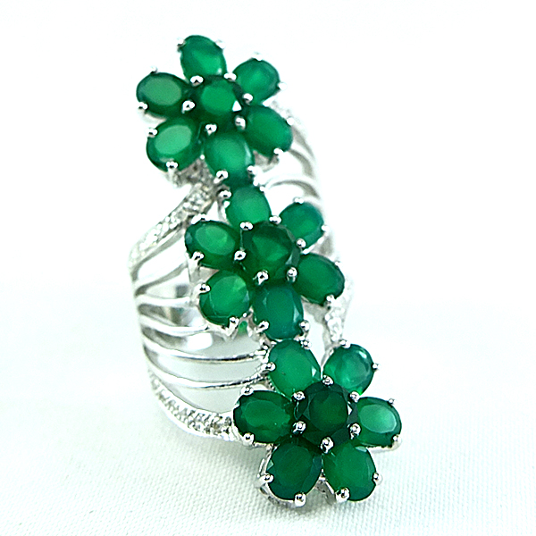 แหวนเงินแท้ราคาถูกชุบทองคำขาว พลอยแท้กรีนอะเกท 8.94 กะรัต เพชรCZ 0.35 กะรัต งานประณีตสวยงาม สั่งผลิตค่ะ