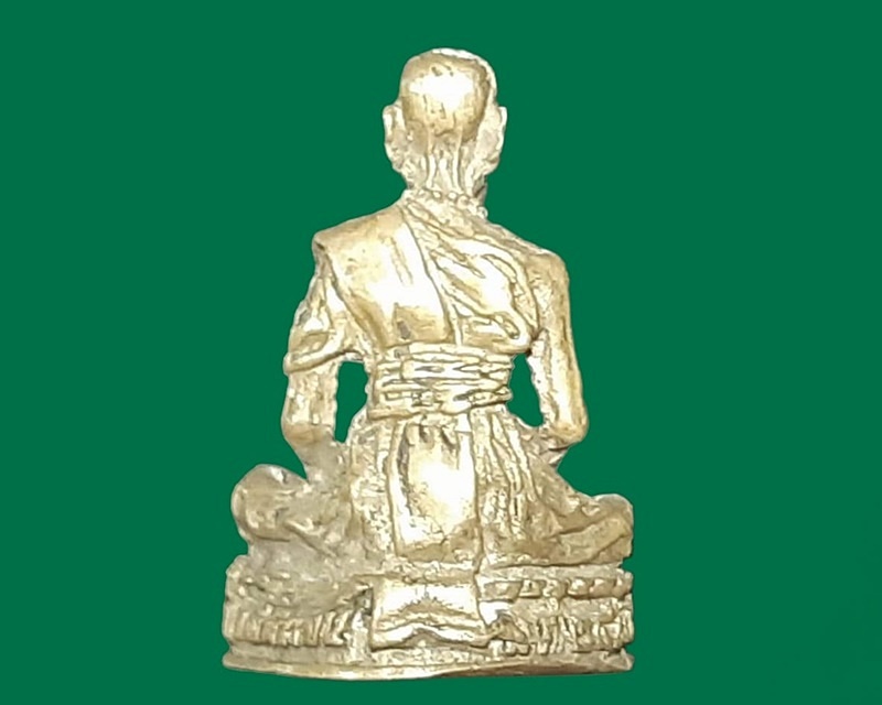 รูปเหมือนหล่อ หลวงพ่อทบ วัดชนแดน