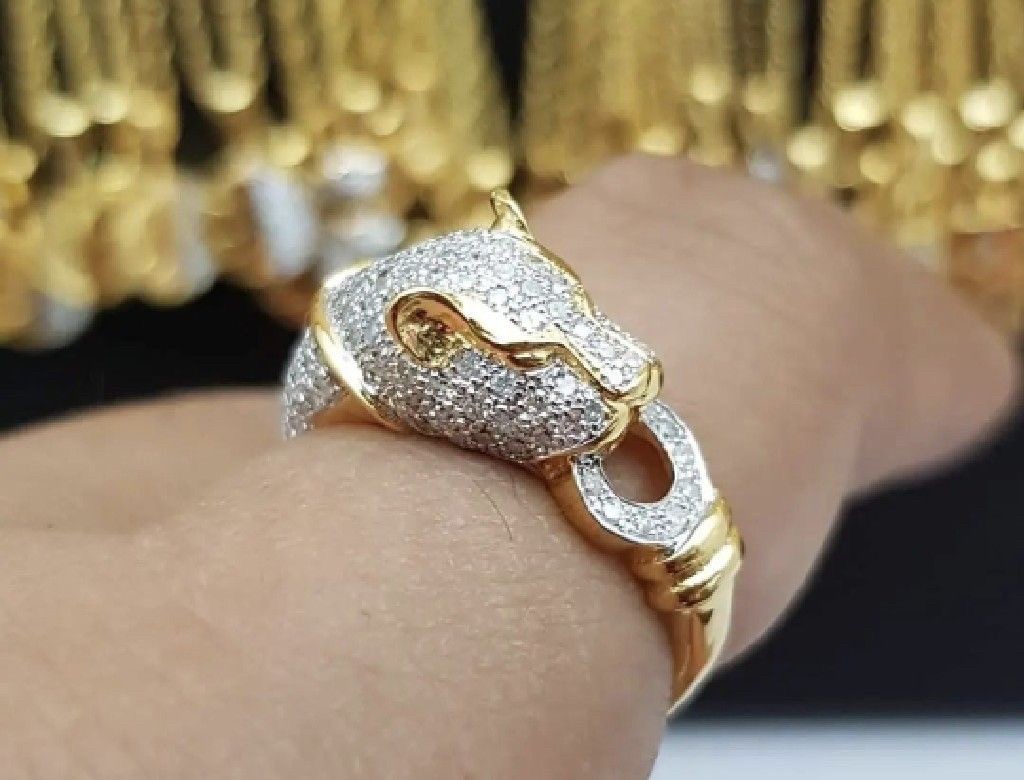 พร้อมส่งและสั่งผลิตแหวนเพชร ความมีอำนาจ มั่งคั่งน่าเกรงขาม แหวนแต่งงาน แหวนหมั้น ใส่เที่ยว ออกงาน แหวนทองคำ 9K เพชรแท้ 0.65 กะรัต 128 เม็ด ราคาถูกมาก ส่งฟรี