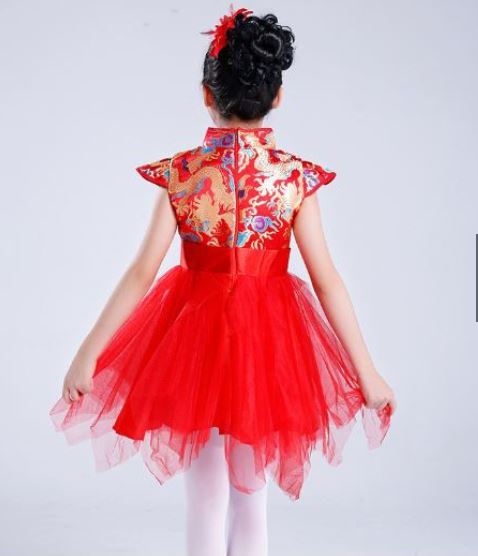 ชุดจีน กี่เพ้า สีแดงกระโปรงฟู