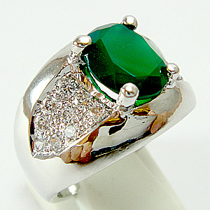 แหวนเงินแท้ราคาถูกชุบทองคำขาว พลอยแท้กรีนอะเกท 1.26 กะรัต เพชรCZ 0.18 กะรัต งานประณีตสวยงาม สั่งผลิตค่ะ