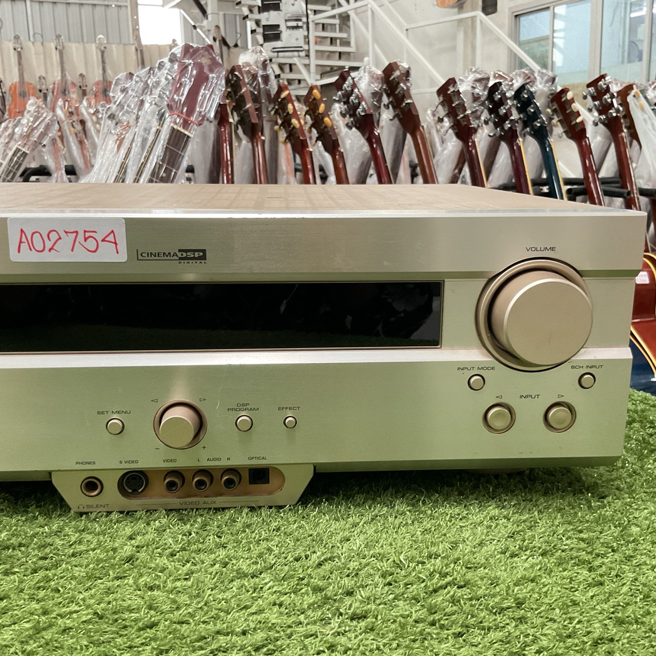 เครื่องขยายเสียง YAMAHA : DSP-AX620