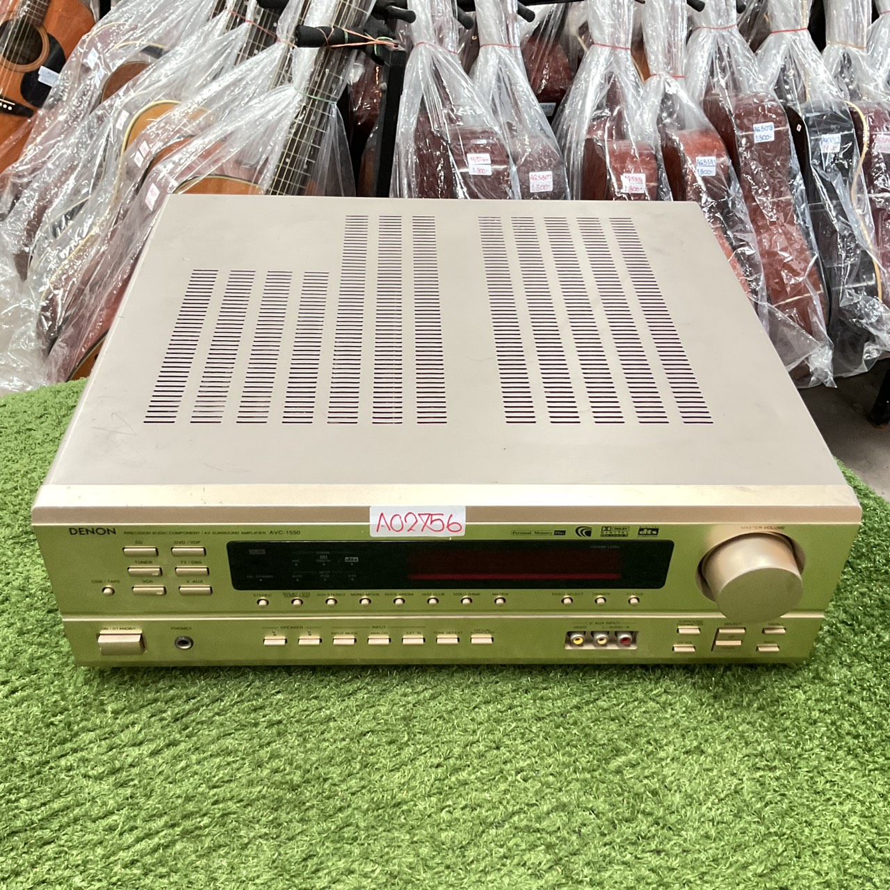 เครื่องขยายเสียง DENON : AVC-1550