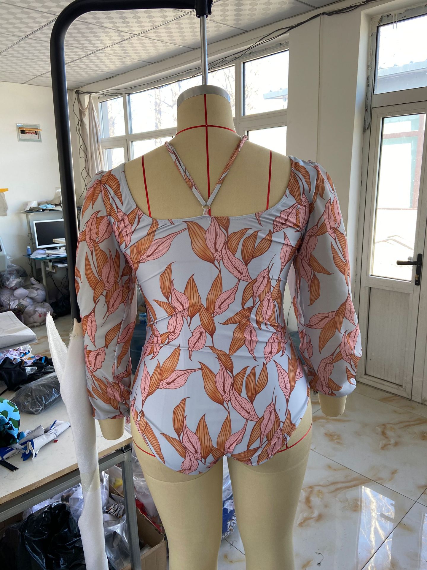 ชุดว่ายน้ำวันพีช 4xl รอบอก 48-54 รอบเอว44-50 สะโพก 50-58 นิ้ว ผ้าดี งานสวยมากๆค่ะ งานไซส์ฝรั่งนะคะ