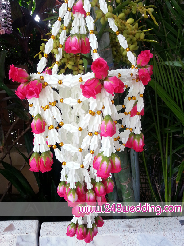 โคมแขวนดอกรักระย้า (ทรงพุ่มยาว)