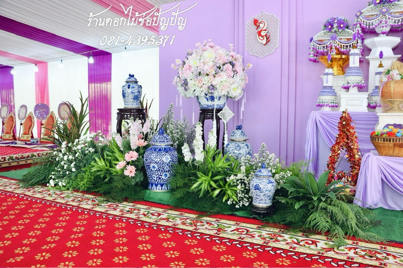 แบคดรอปวางเครื่องตั้งงานบวช โทนสีม่วง