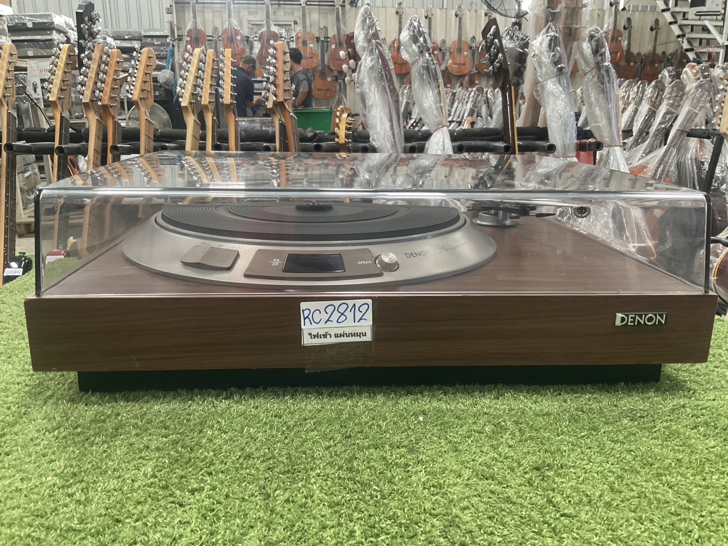 เครื่องเล่นแผ่นเสียง DENON : DP-1600