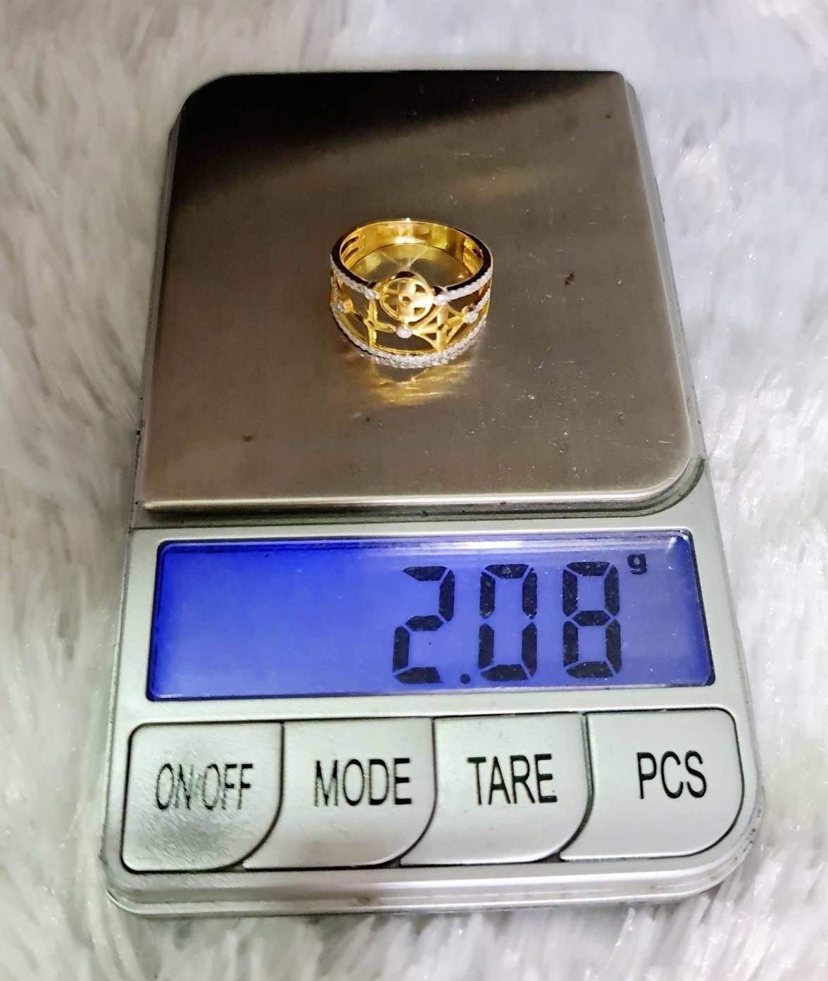 พร้อมส่งและสั่งผลิตแหวนเพชรแท้โฮโลแกรม แหวนแต่งงาน แหวนหมั้น ใส่เที่ยว ออกงาน แหวนทองคำ 9K เพชรกุหลาบแท้ 0.20 กะรัต 51 เม็ด ราคาถูกมาก ส่งฟรี