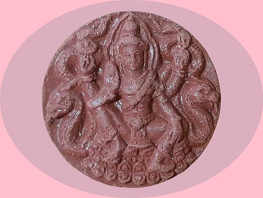 จตุคามรามเทพ หลัง พระราหู เนื้อผงว่านแดง