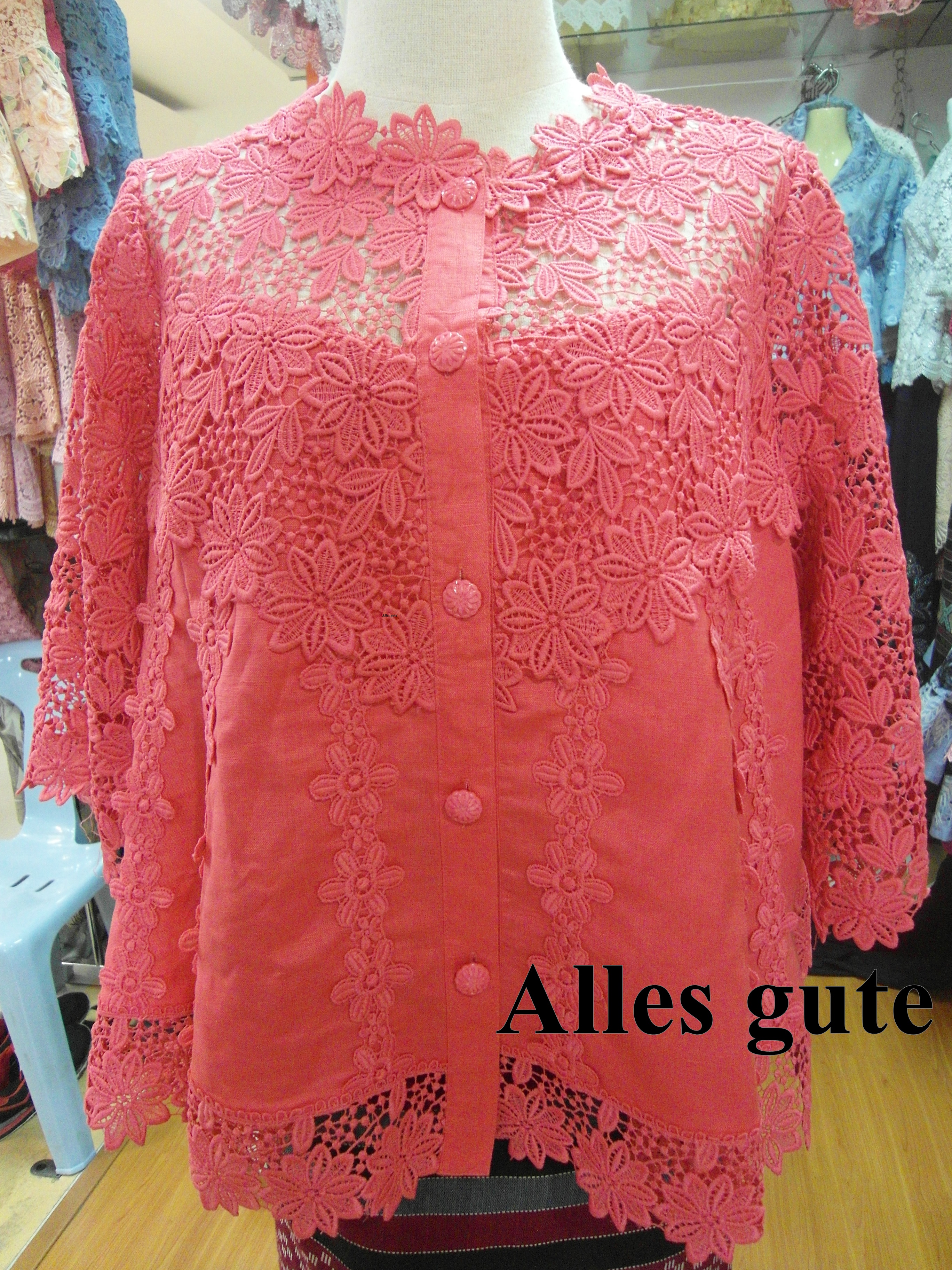 เสื้อลูกไม้ชมพูบานเย็น เนื้อผ้าลินิน คอลูกไม้ pink boutique size 46 #เสื้อลูกไม้ลูกไม้ใยสับปะรด #เสื้อลูกไม้ #Allesgute