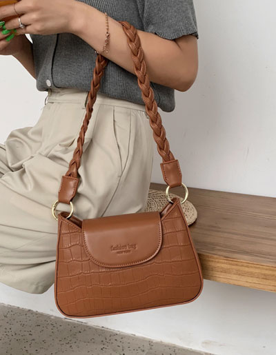 สินค้าพรีออเดอร์ กระเป๋าแฟชั่นสไตล์เกาหลี มี3สี รหัสPO-BAG-089