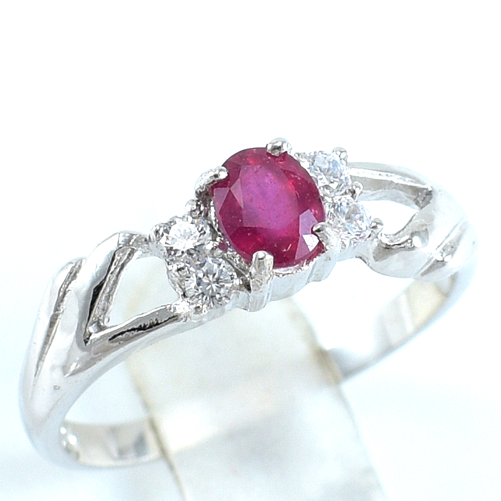 แหวนเงินแท้ราคาถูกชุบทองคำขาว ทับทิมแท้ 0.50 กะรัต งานประณีตสวยงาม สั่งผลิตค่ะ