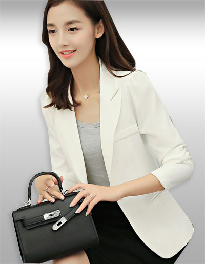 เสื้อสูทผู้หญิงแขนยาวสีขาวสไตล์เรียบหรู มี 5 ไซส รหัส1650