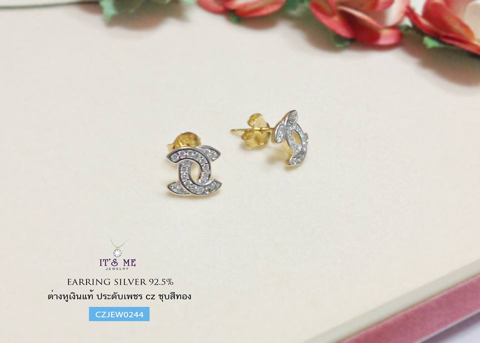 งานต่างชุุบทอง 18 K หนา 1 ไมครอนนะคะ (งานชุบที่ร้านไม่ทำให้แพ้ค่ะ ) ขนาดต่างหูประมาณ เหรียญ 25 สตางค์