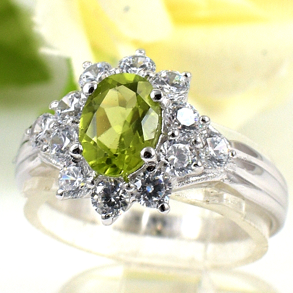 แหวนเงินแท้ราคาถูกชุบทองคำขาว เพอริดอทแท้ 0.95 กะรัต งานประณีตสวยงาม สั่งผลิตค่ะ