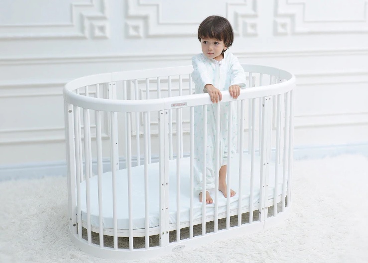 TP21506 เตียงไม้สีขาว Modern Classic OVAL Crib Ivory White (round bed) ดีไซน์สวย WD31
