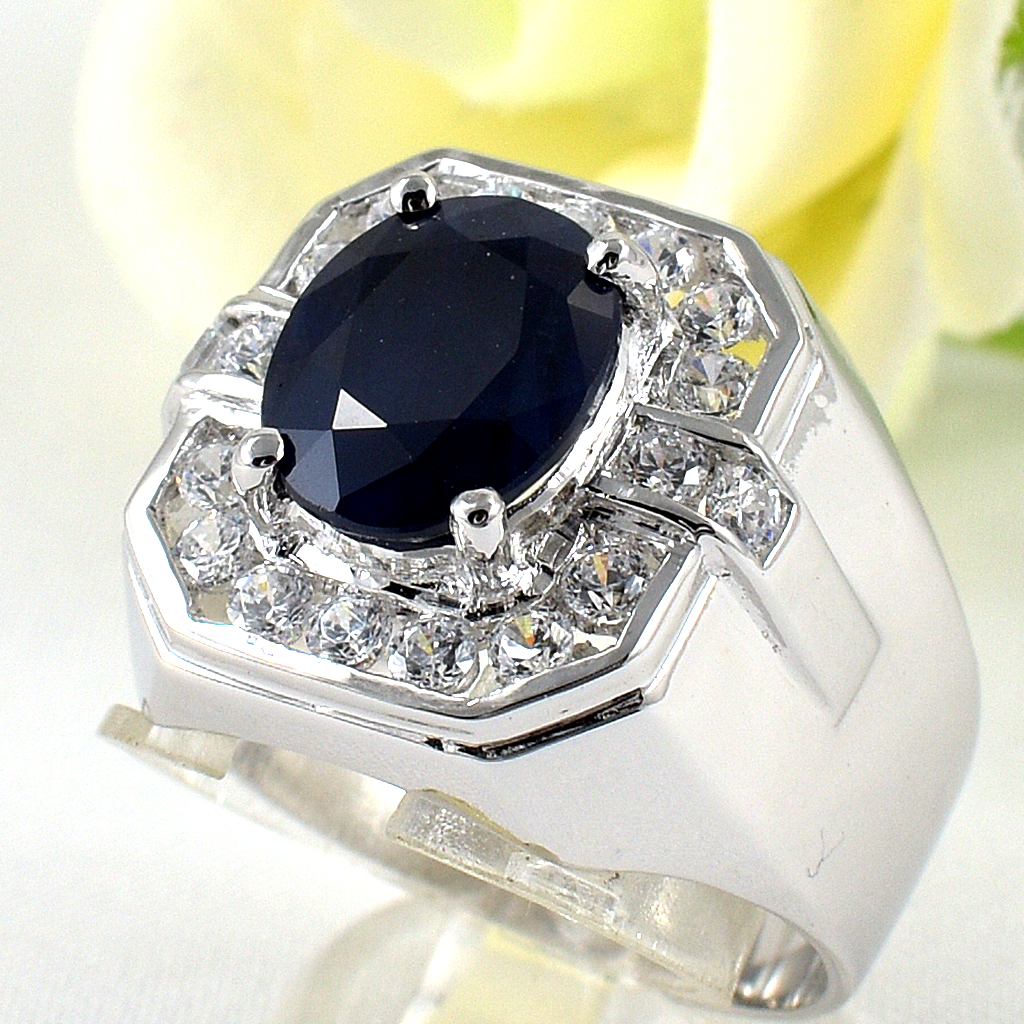 แหวนเงินแท้ราคาถูกชุบทองคำขาว ไพลินแท้ 4.0 กะรัต เพชรCZ 0.72 กะรัต งานประณีตสวยงาม สั่งผลิตค่ะ